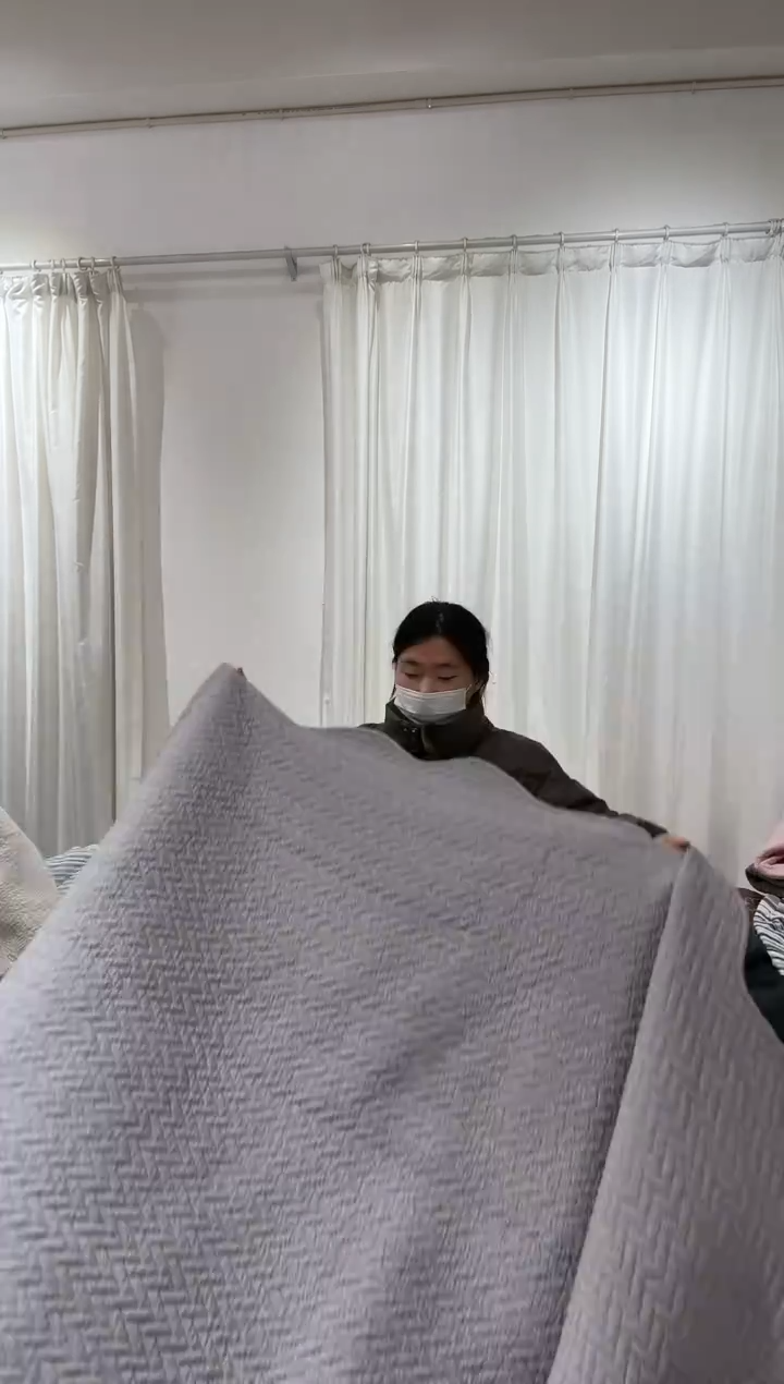 棉200*220纯棉床盖144号微瑕