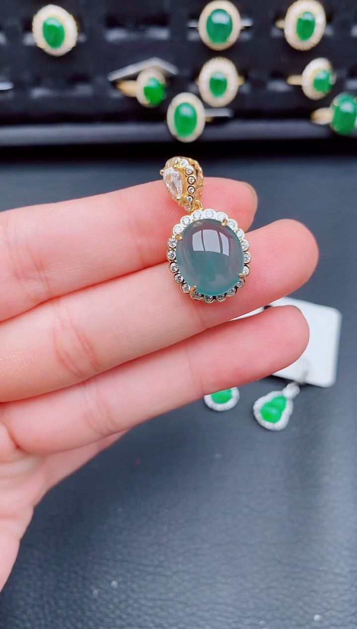 【闪购商品】翡翠颈饰银S925镶嵌天然a货翡翠298