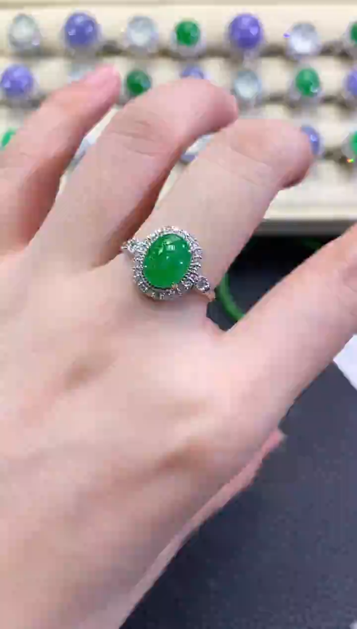 翡翠戒指18K金镶嵌春日珠宝 C85
