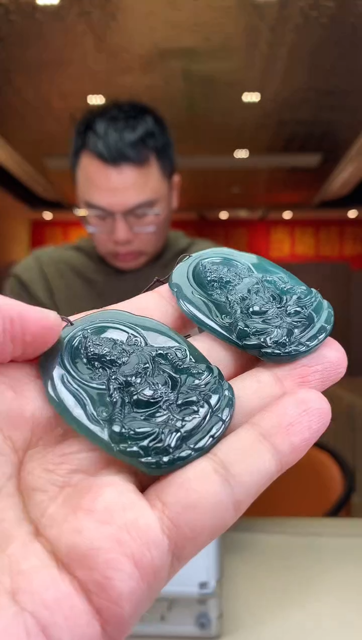 【闪购商品】定制翡翠未镶嵌多样性发货（只发一件) *d43