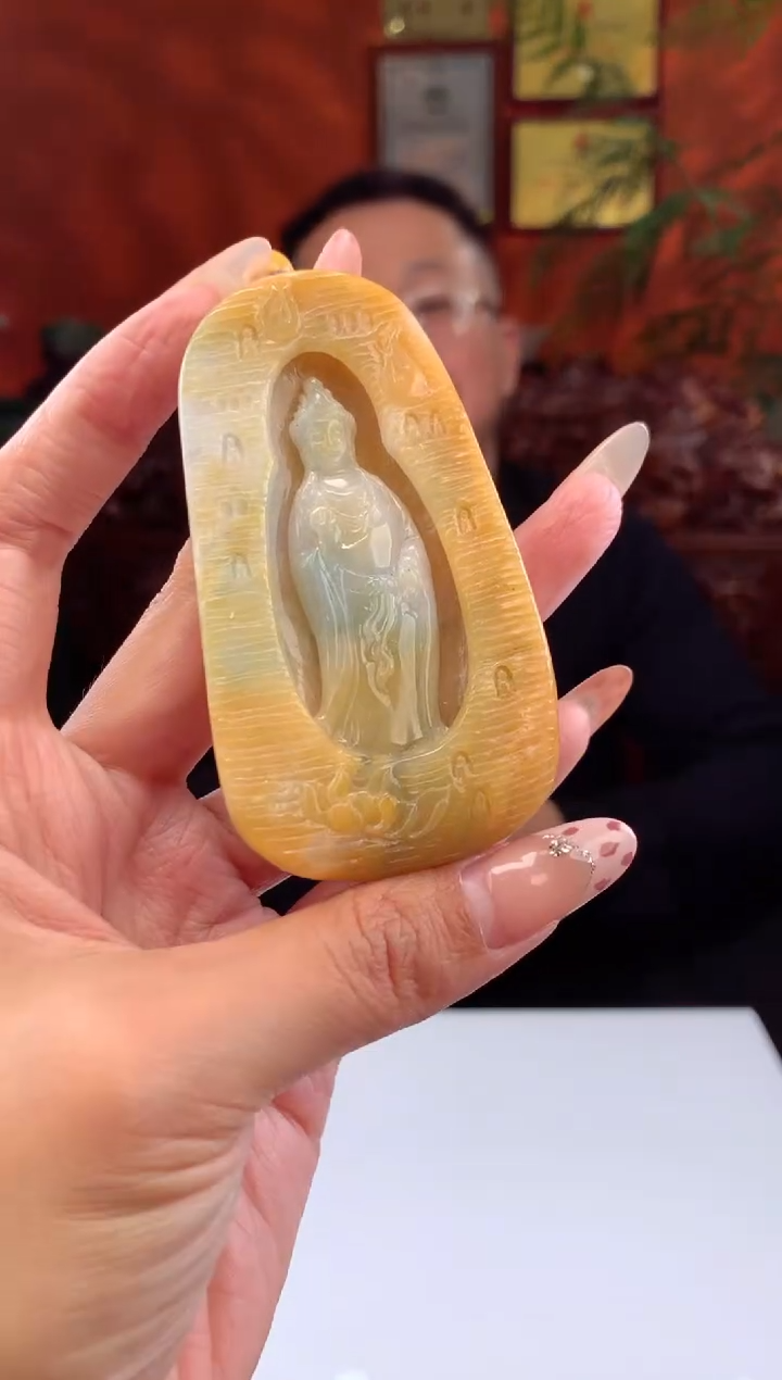 【闪购商品】定制翡翠未镶嵌挂件发货（拍一发一）