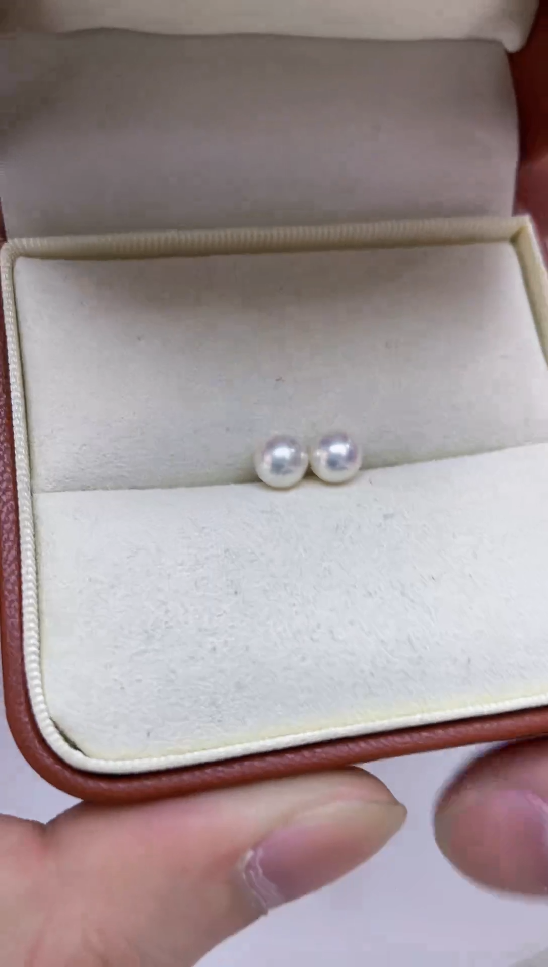 18K金镶嵌耳饰海水珍珠  