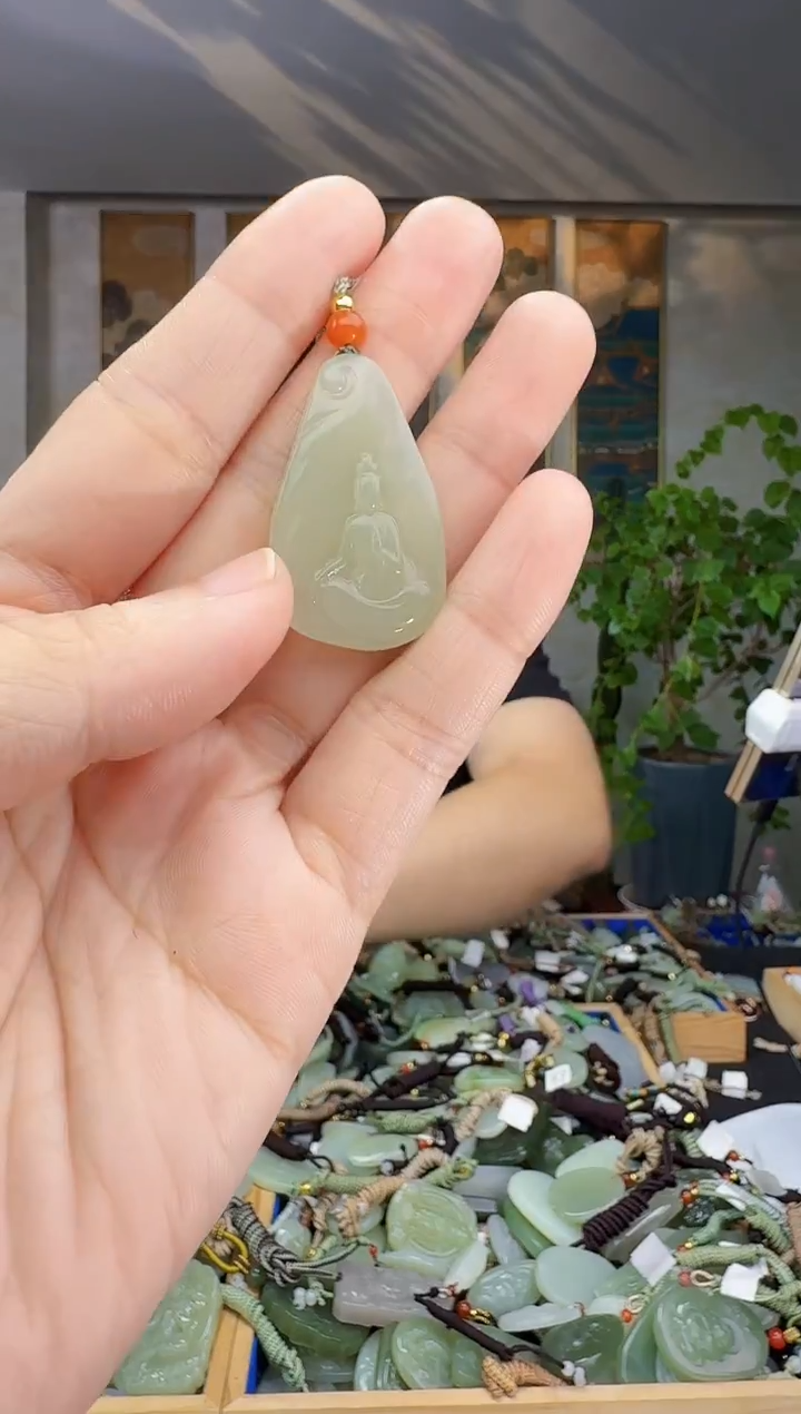 未镶嵌和田玉挂件拍一发一