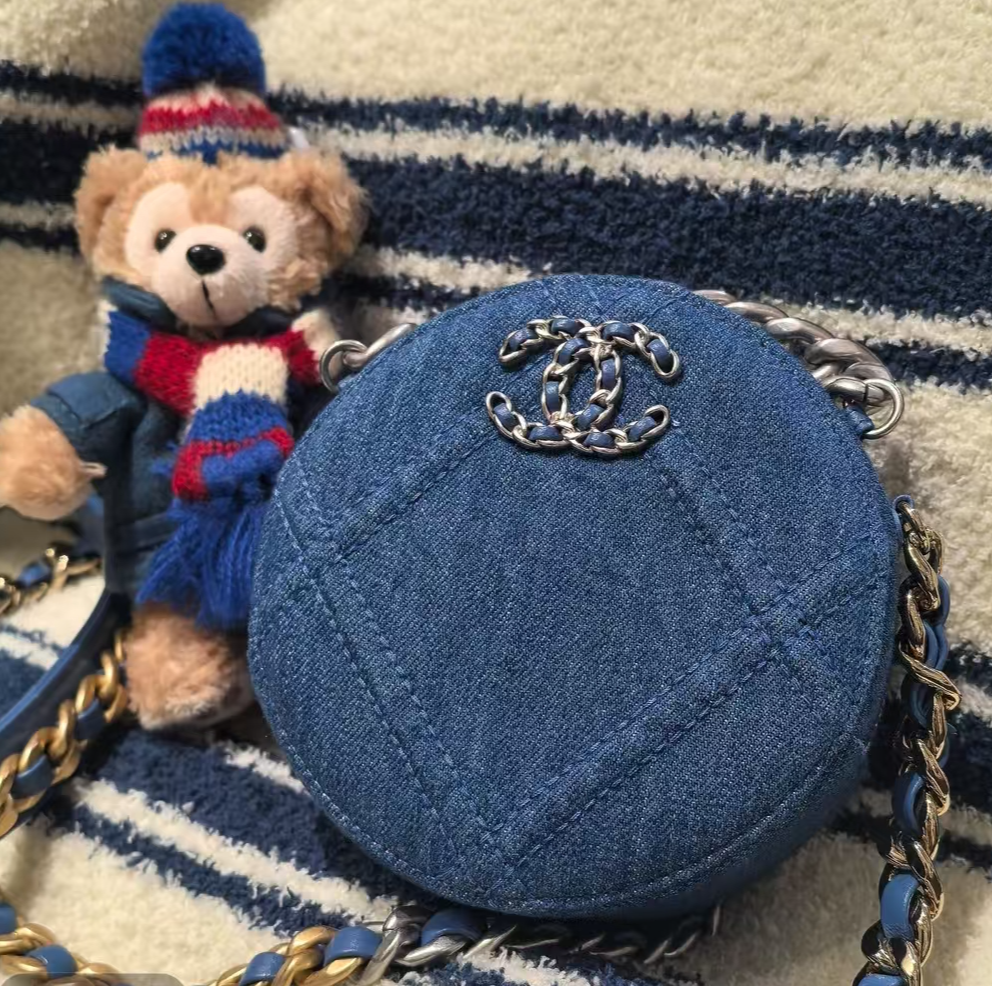 99新 Chanel/香奈儿 19bag 银扣牛仔 圆饼包/BGK302460004/98新