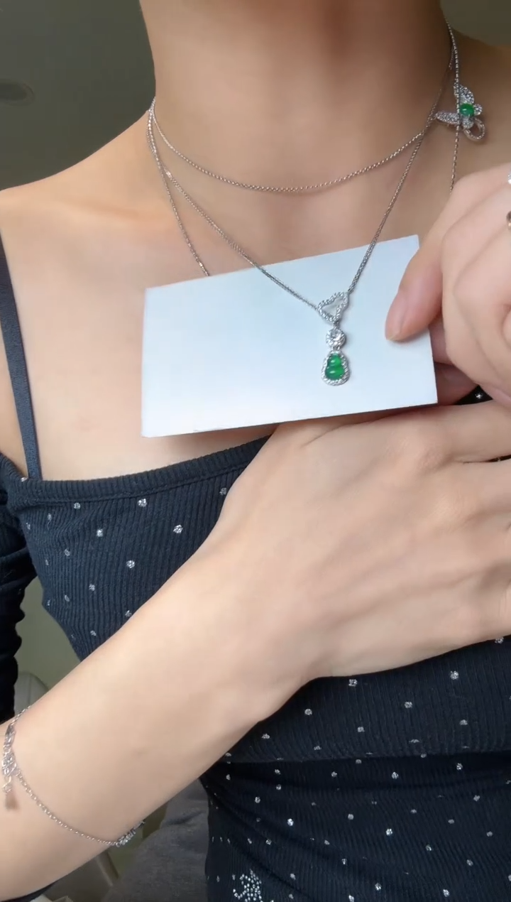 【闪购商品】翡翠套链银S925镶嵌葫芦套链