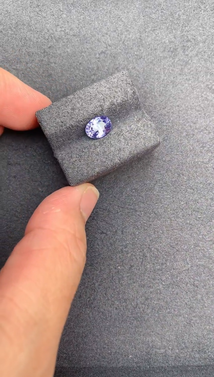 【闪购商品】彩色蓝宝石裸石未镶嵌1.6ct无烧紫蓝宝