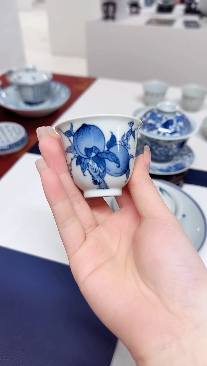 【闪购商品】桃子杯子一个一个一个