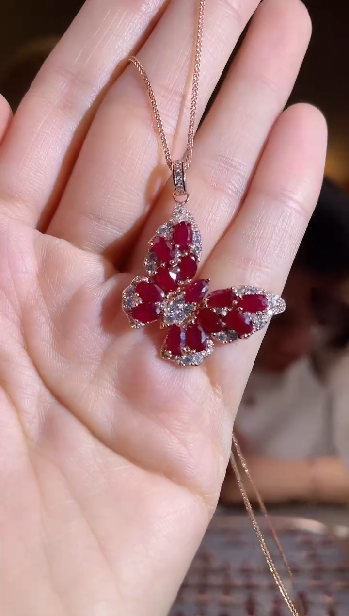 银S925镶嵌颈饰红宝石颈饰