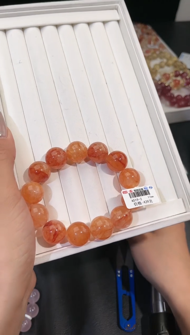 【闪购商品】水晶手链未镶嵌多样性发一胶花17mm