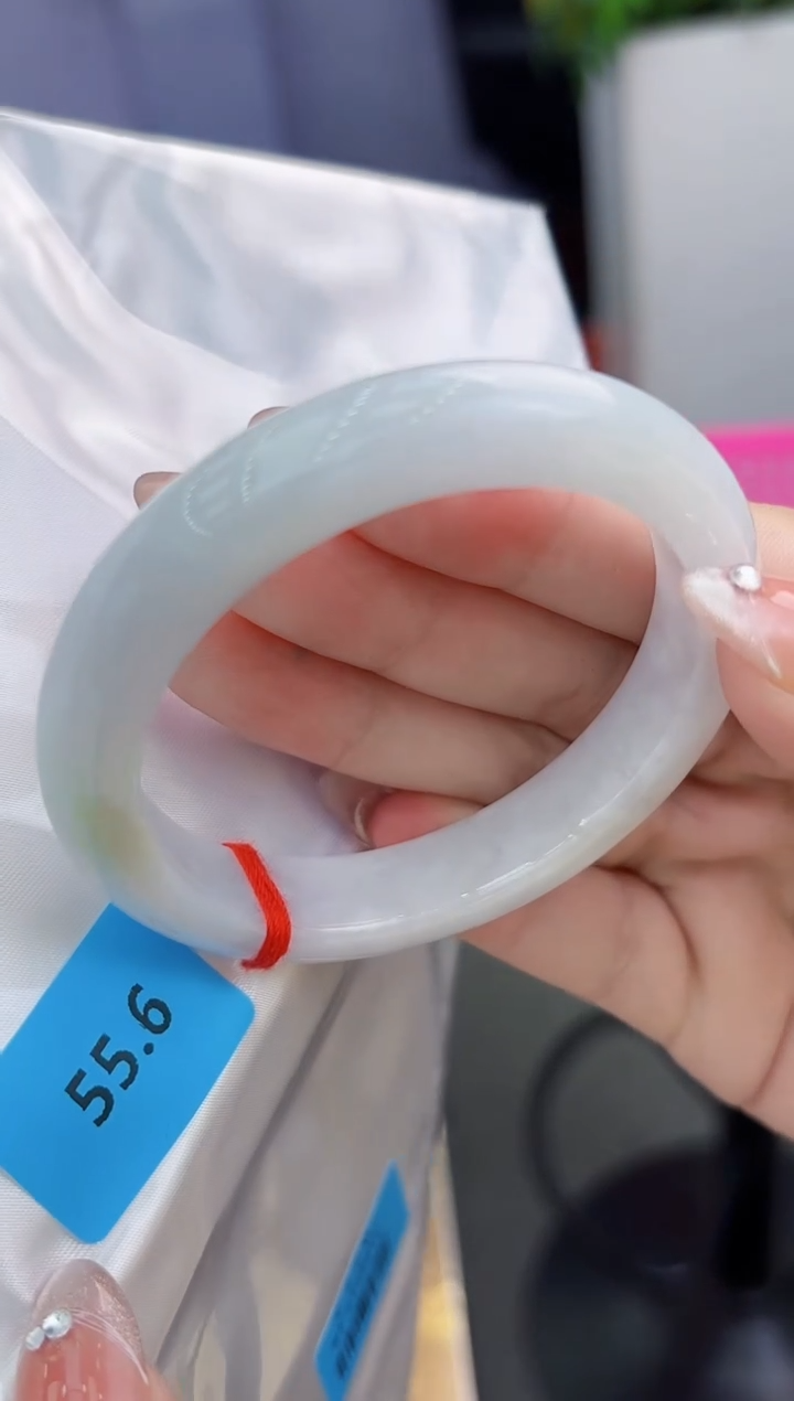 【闪购商品】翡翠手镯未镶嵌翡翠手镯