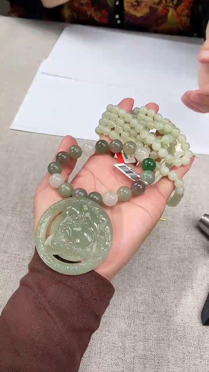 【闪购商品】定制和田玉多样性拍一发一