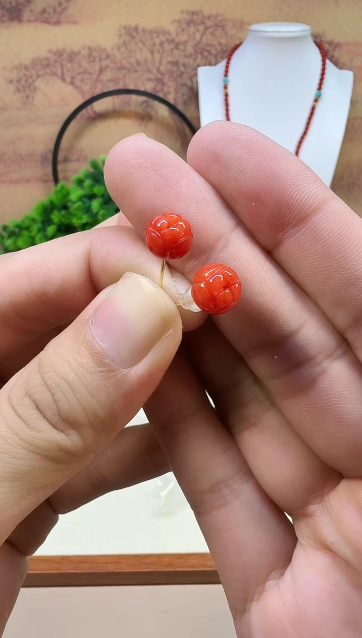 14K金镶嵌翡翠耳饰E194 