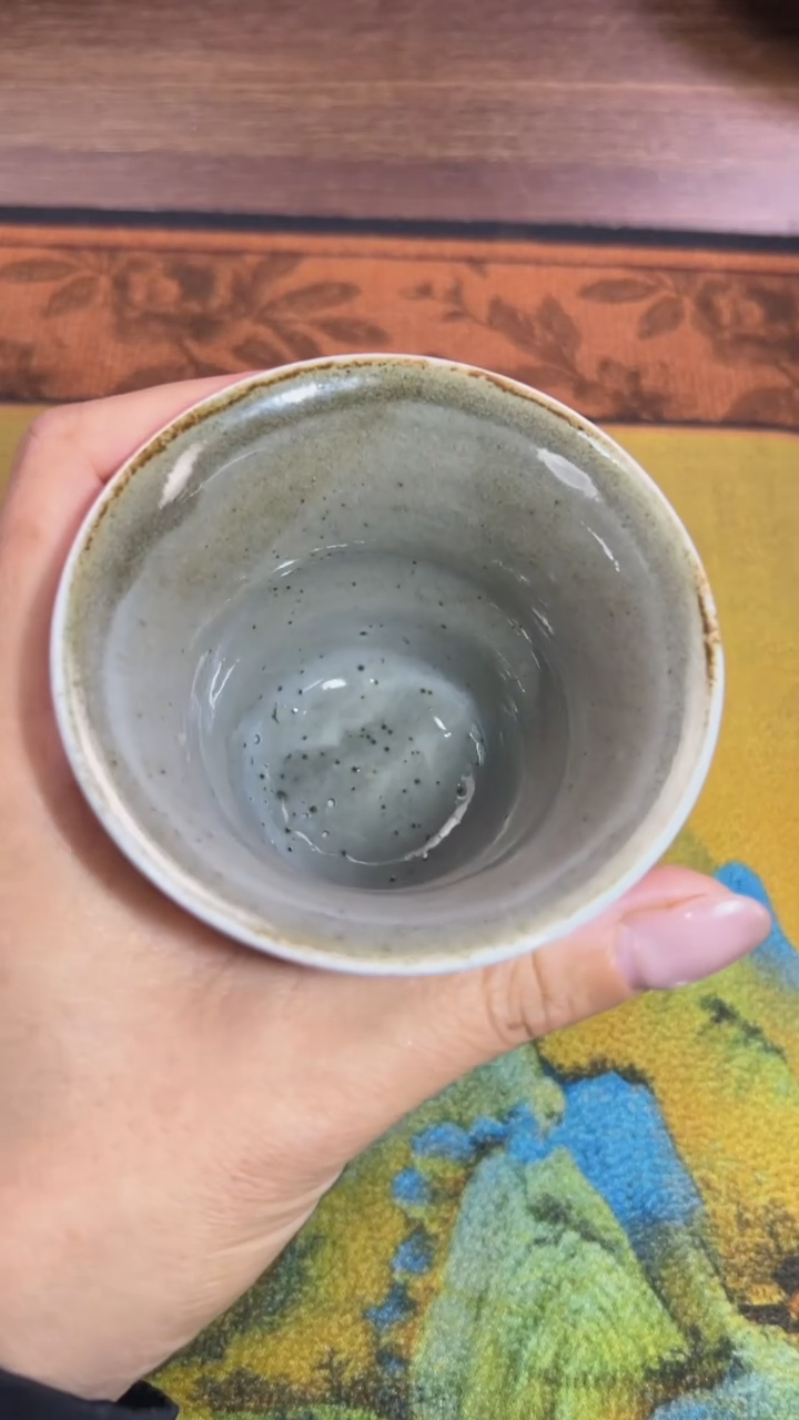 窑宝石头釉竹节杯