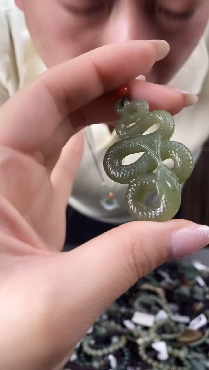 【闪购商品】和田玉颈饰未镶嵌多样性发货，拍一发一