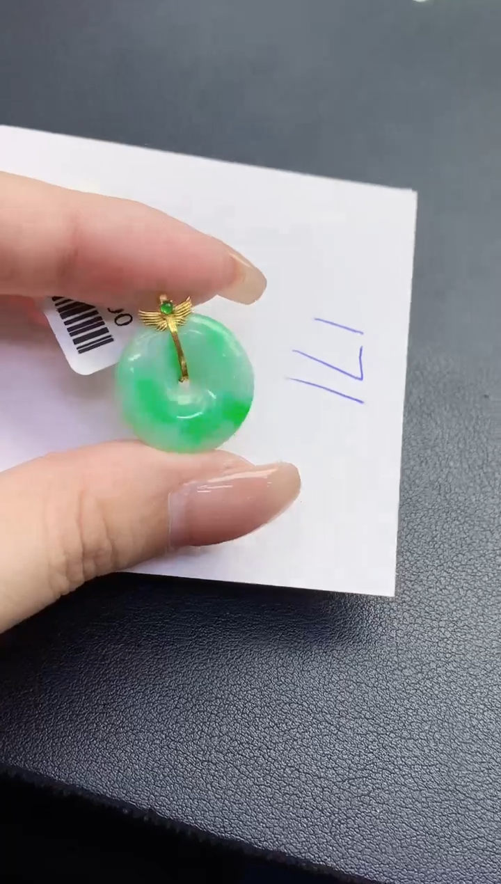 翡翠18K金镶嵌颈饰00000000000