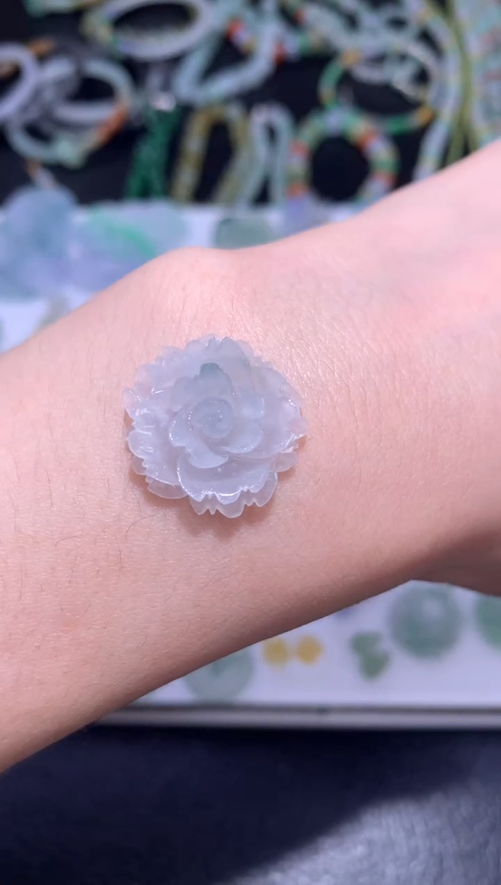未镶嵌定制翡翠花花