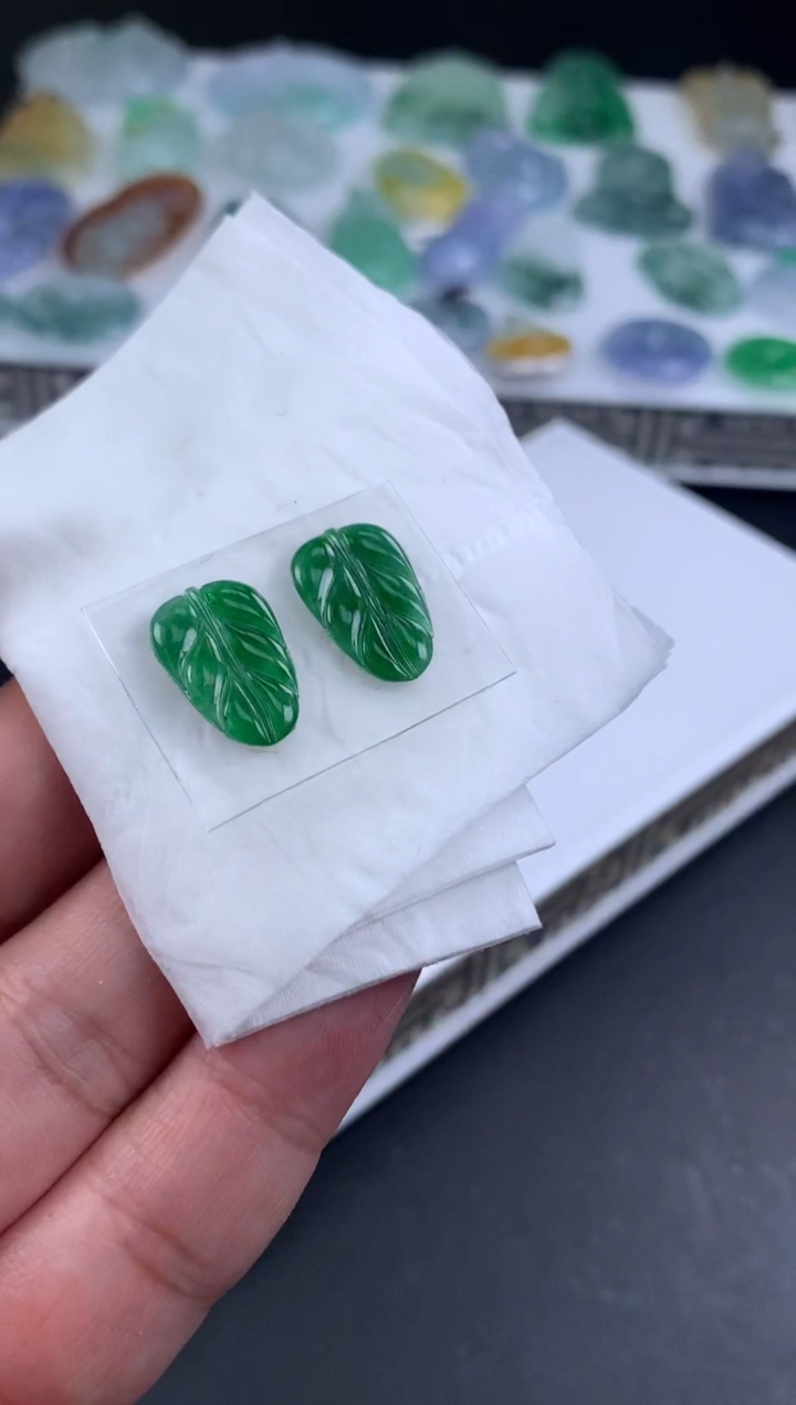 【闪购商品】定制翡翠未镶嵌翡翠