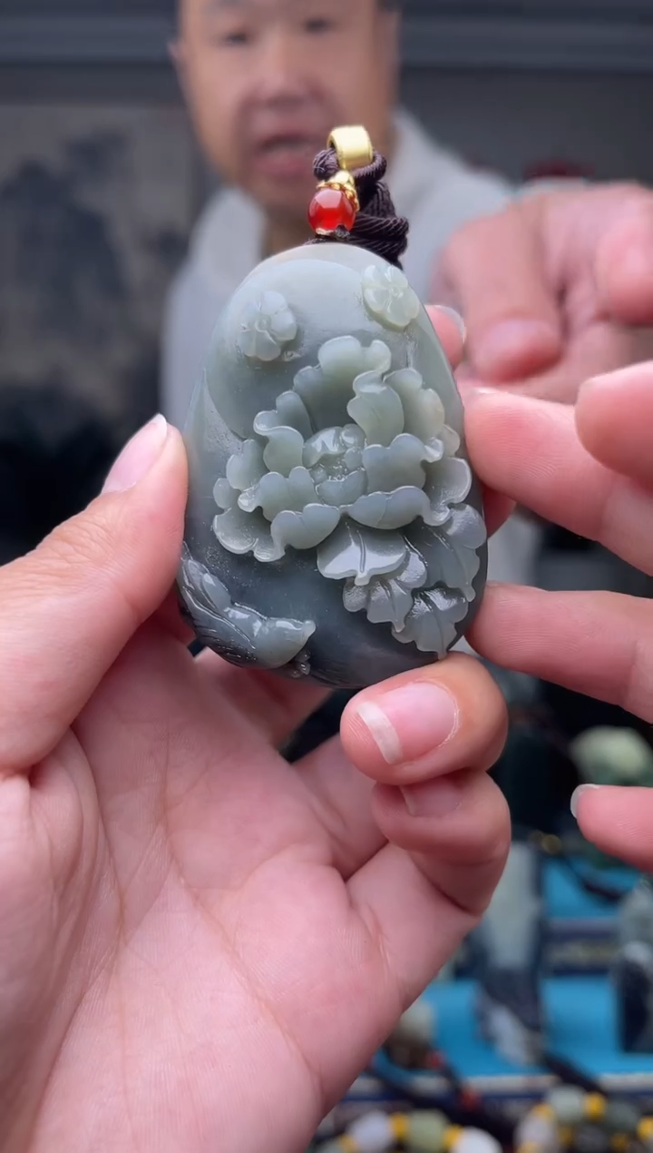 未镶嵌和田玉挂件1