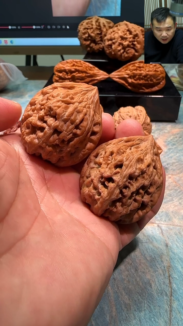 吊坠文玩核桃雷*子大沽石三角