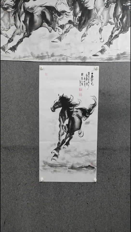 国画水墨写意单骏马图