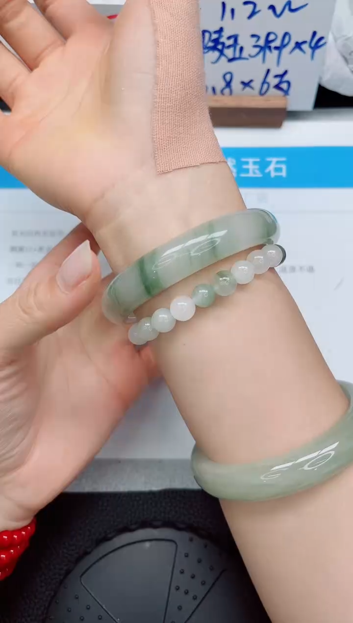 石英质玉手镯未镶嵌214-61