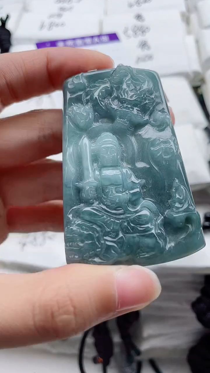 颈饰未镶嵌翡翠8