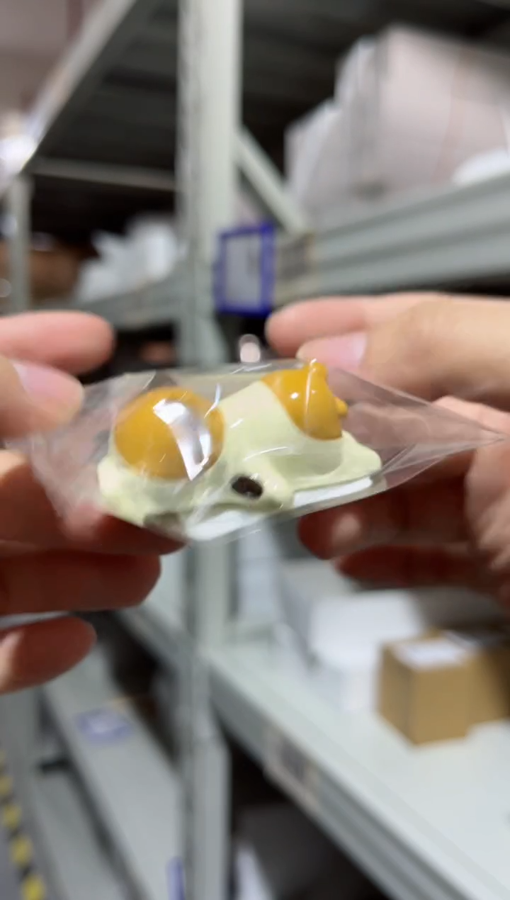 【闪购商品】瓷片新品三花猫筷置