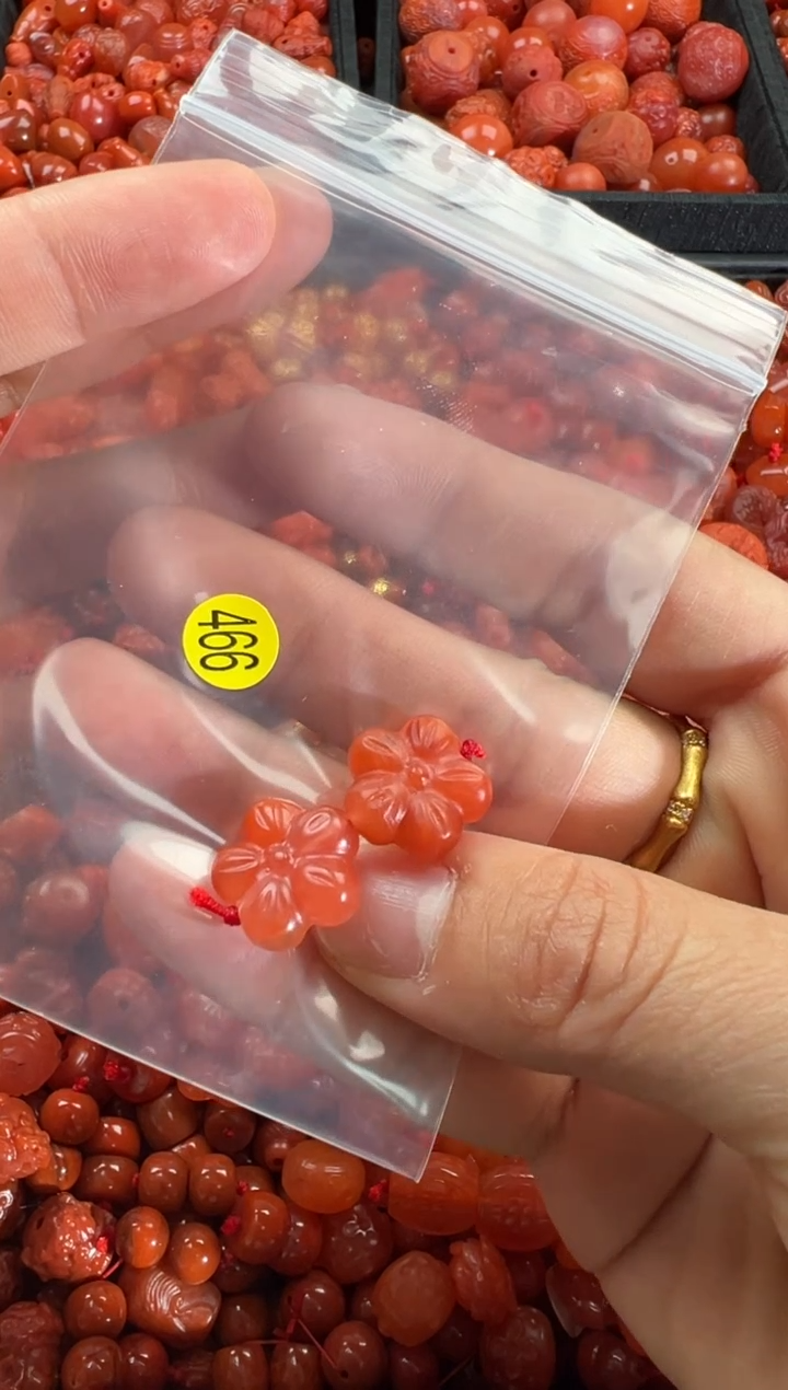 【闪购商品】南红玛瑙颈饰未镶嵌1