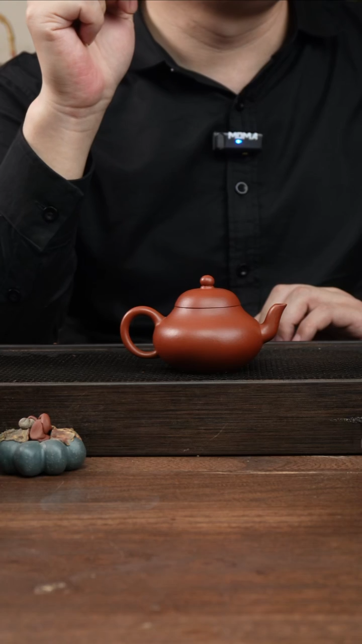 茶杯紫砂修**缘朱泥梨形        130CC   