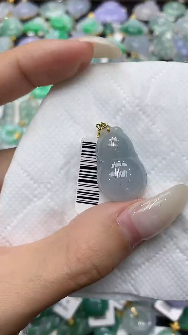 颈饰18K金镶嵌翡翠11111111111