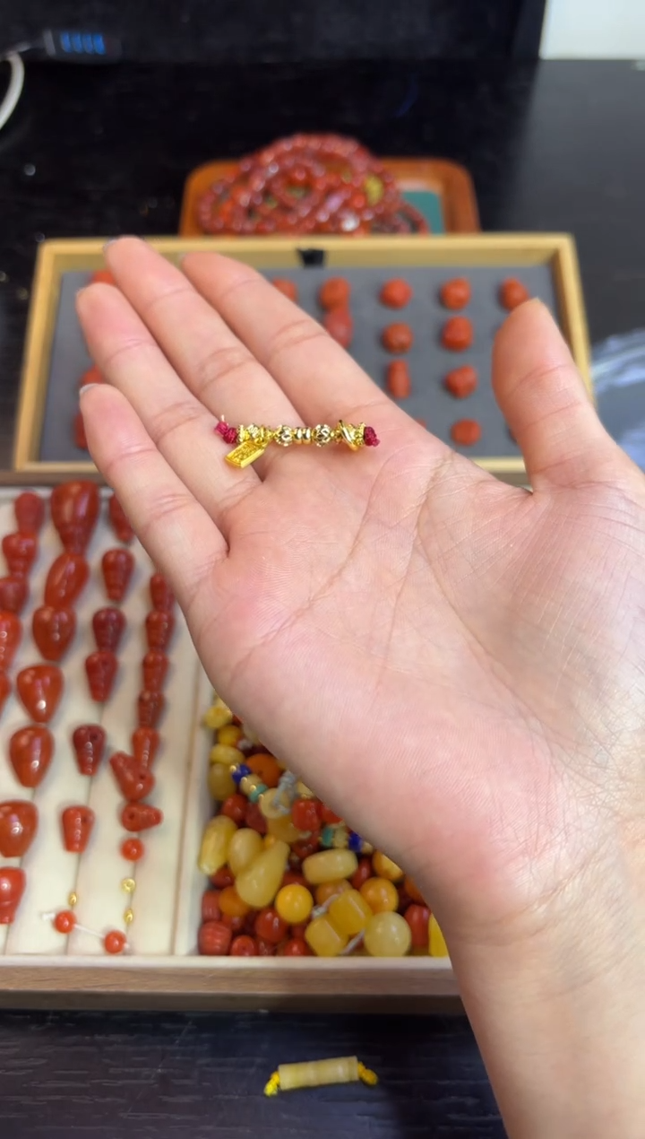 裸石蜜蜡未镶嵌多样性发货