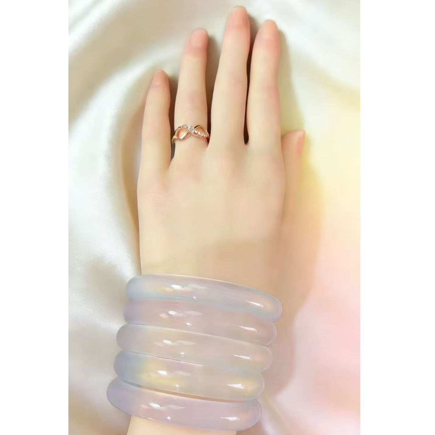 89.9纯天然玛瑙手镯