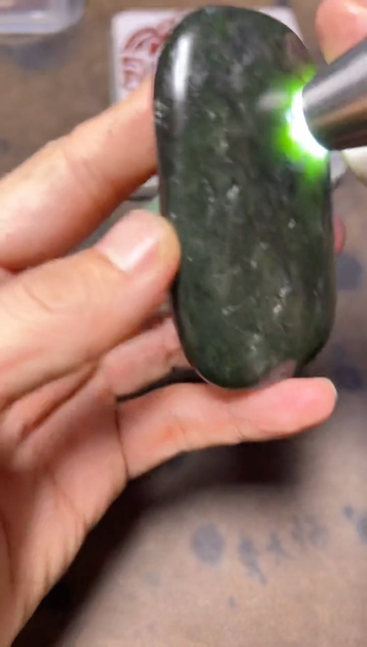 【闪购商品】和田玉颈饰未镶嵌把件