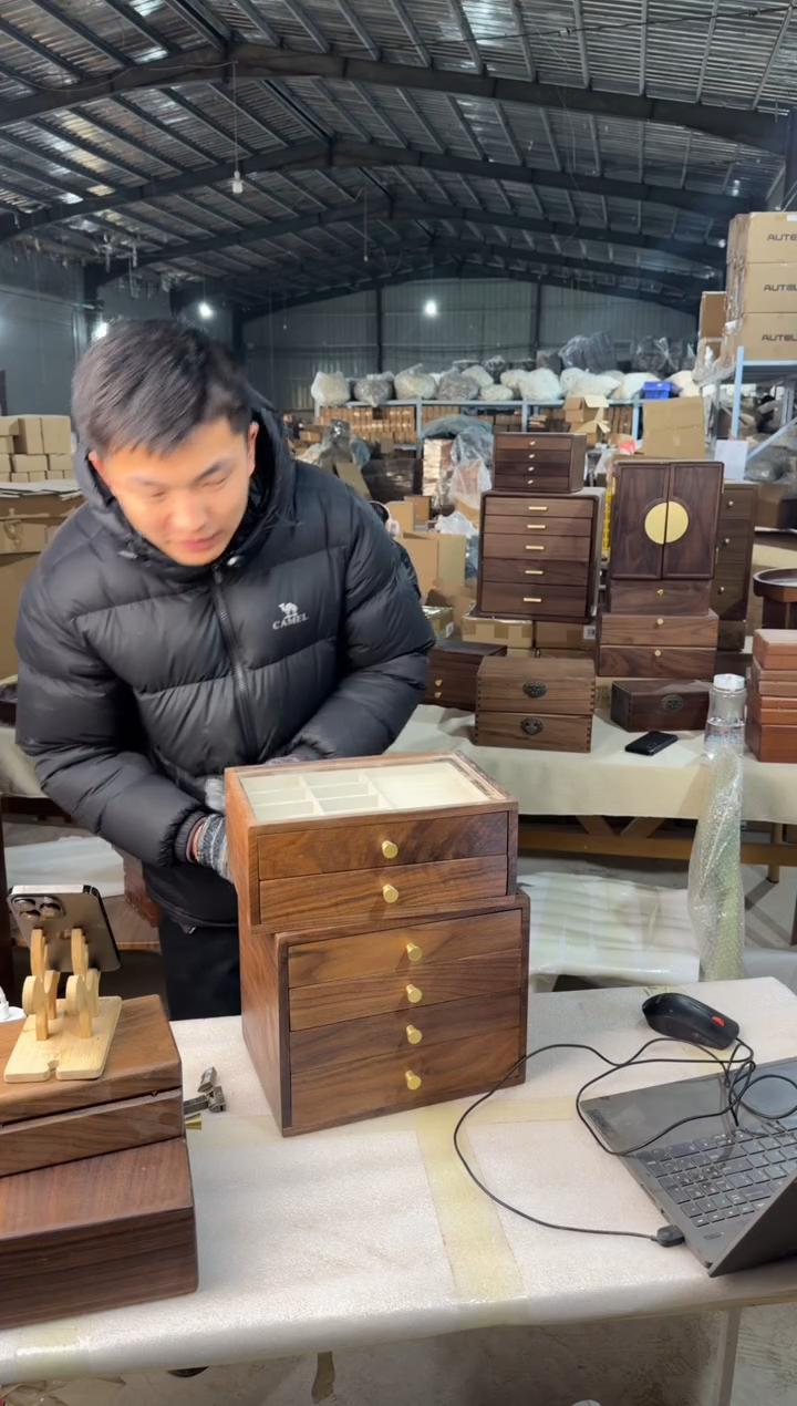 木黑胡桃双层可视首饰盒