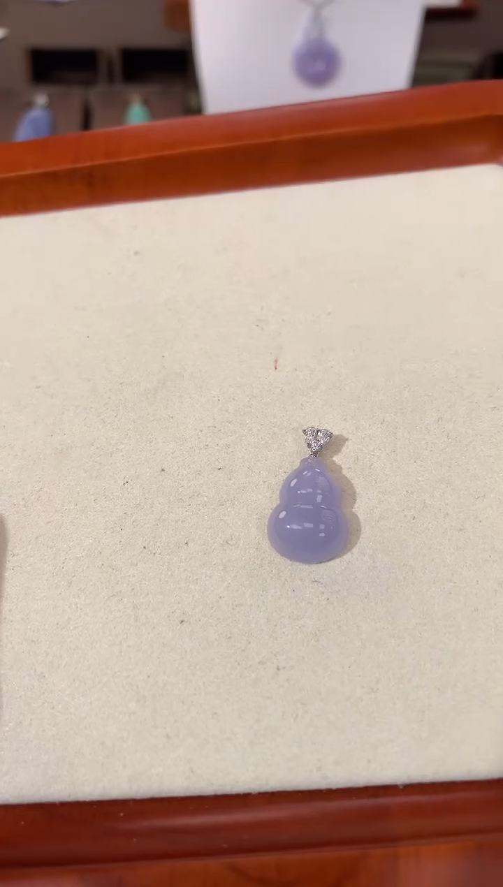 【闪购商品】翡翠颈饰18K金镶嵌天然缅甸a货翡翠