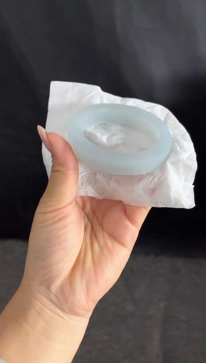 未镶嵌贵妃定制翡翠贵妃