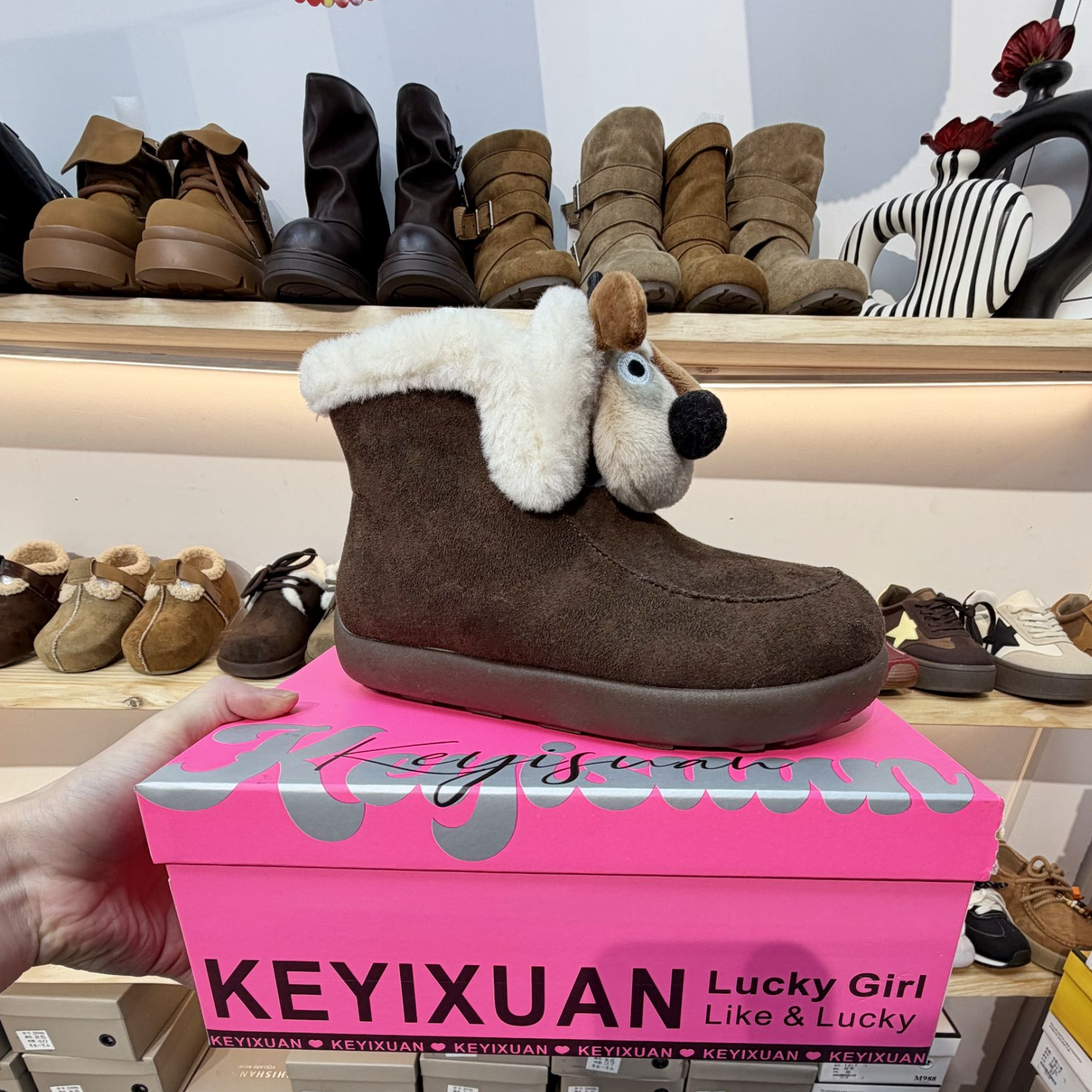 【爆款欧货】可爱小狗雪地靴女鞋大棉短靴YB5505