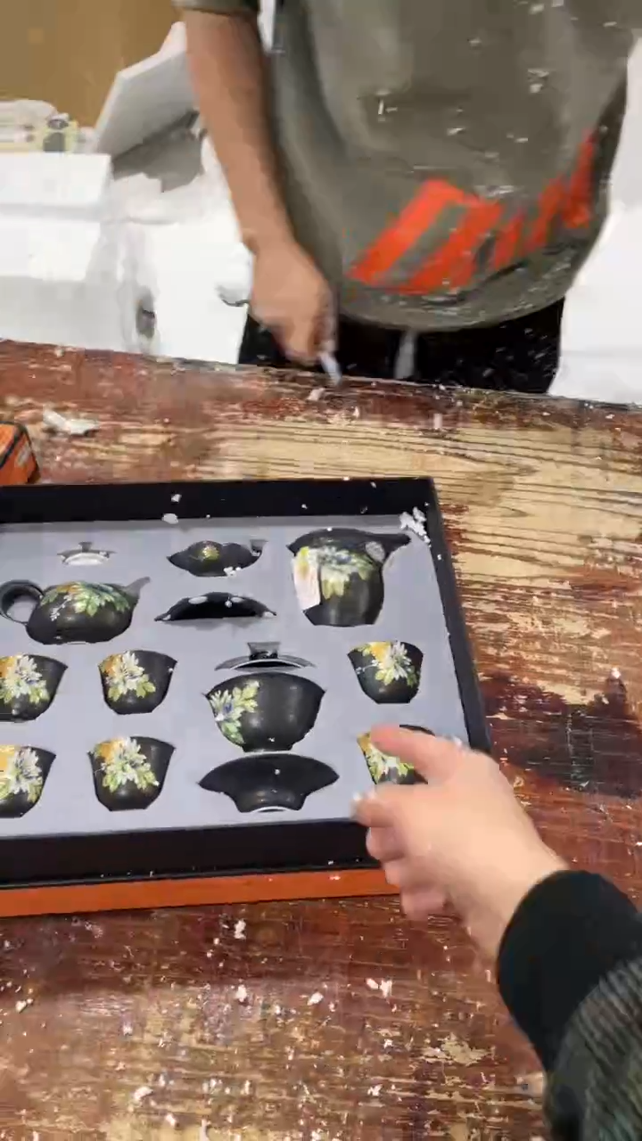 【闪购商品】瓷片黑马茶具甄选链接@@LS