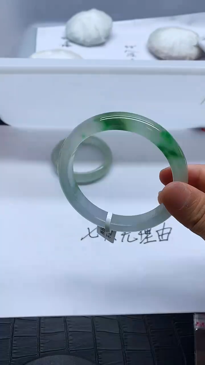 117直播间所见即所得一物一拍60-61