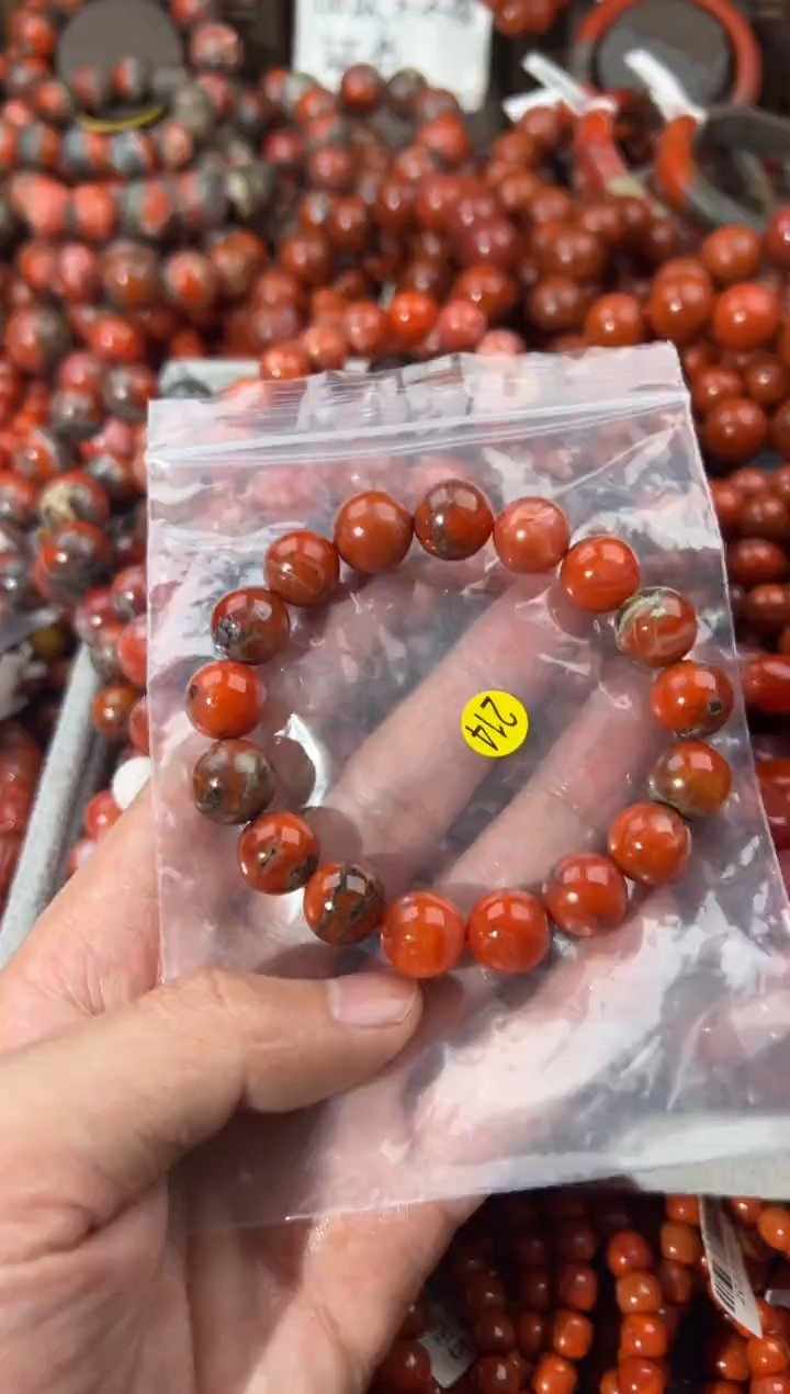 南红玛瑙手镯未镶嵌12+