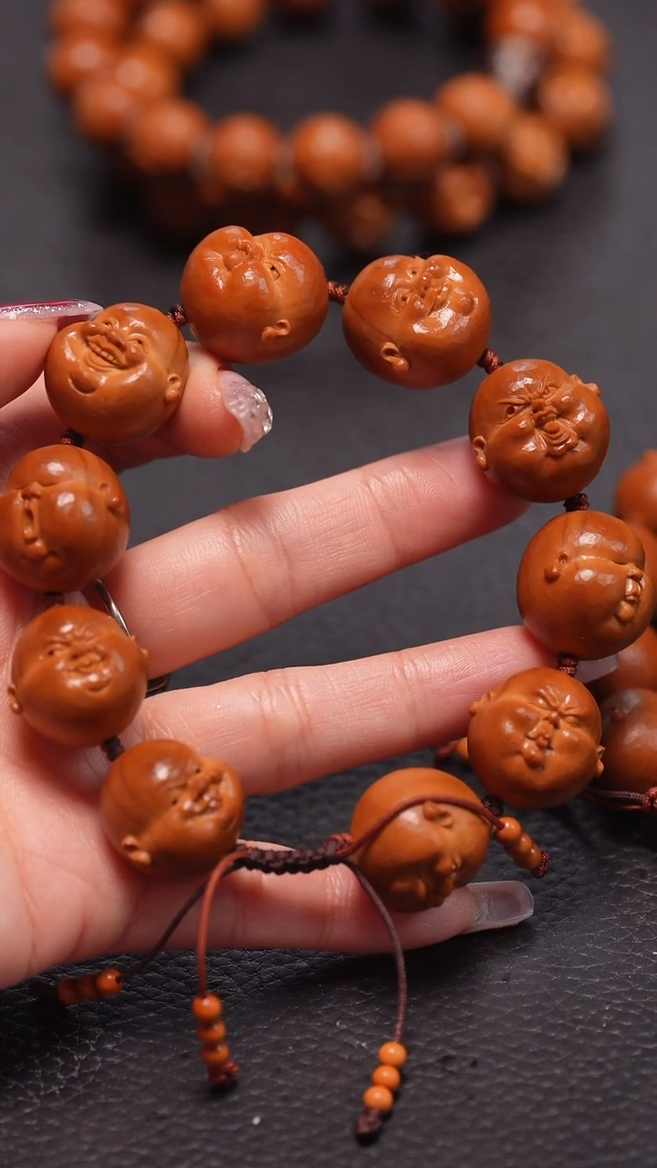 手串橄榄核2.1/钻面胖子百态