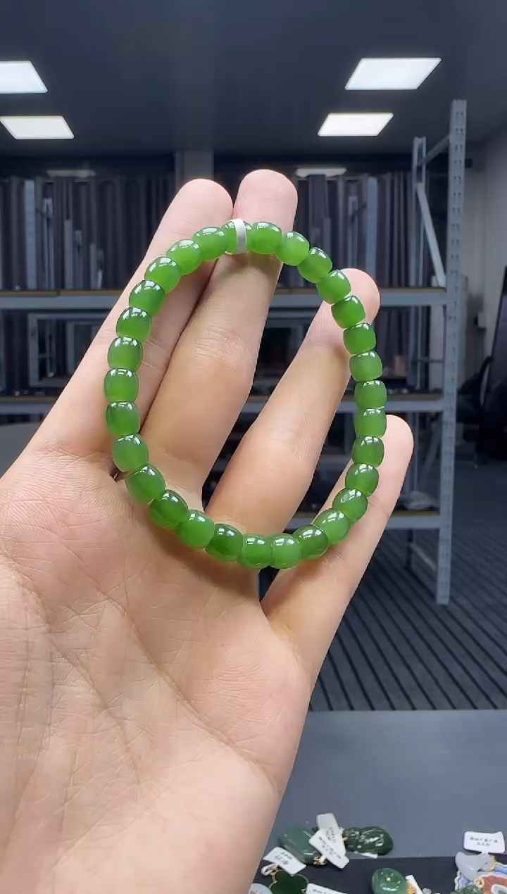 未镶嵌手串和田玉1