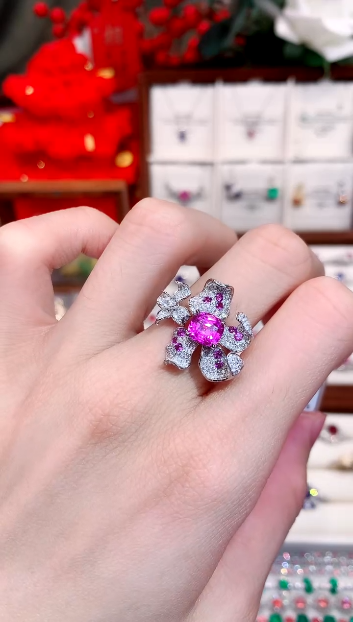 彩色蓝宝石戒指18K金镶嵌1.91ct/天然宝石/七天无理由