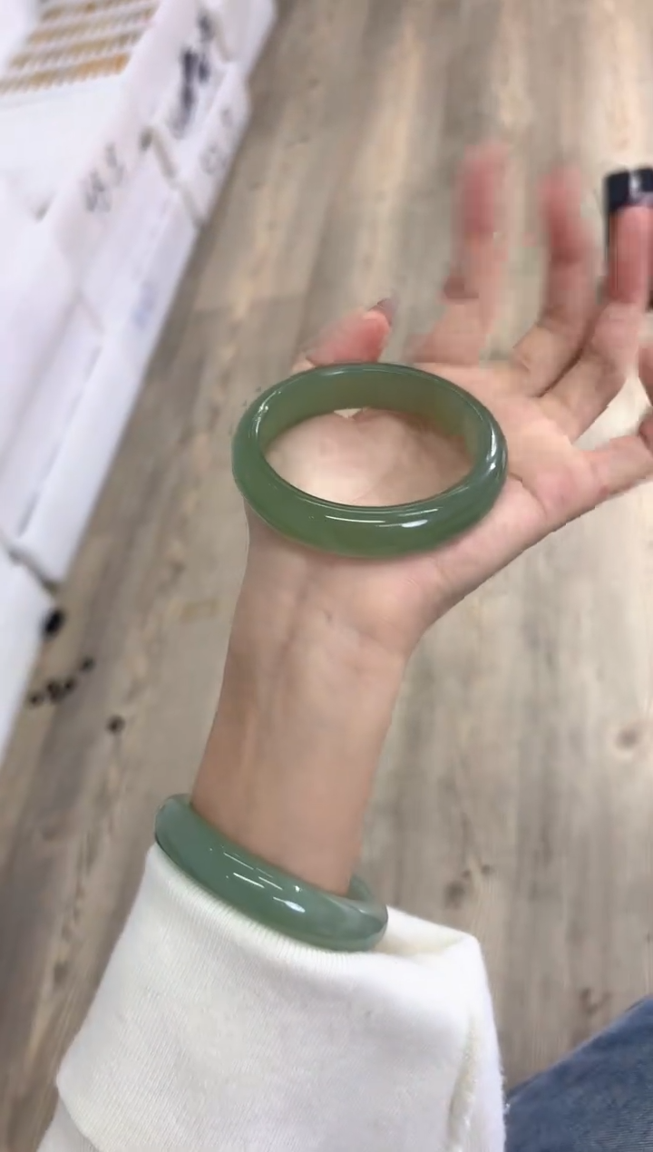 未镶嵌手镯石英质玉24-57D