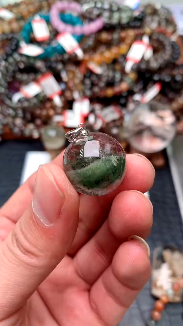 【闪购商品】水晶吊坠(赠链)未镶嵌18