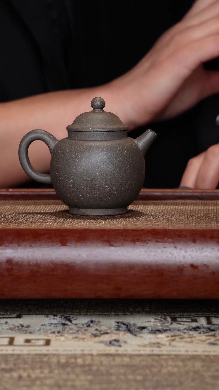 【闪购商品】紫砂茶壶微瑕高巨轮青灰段