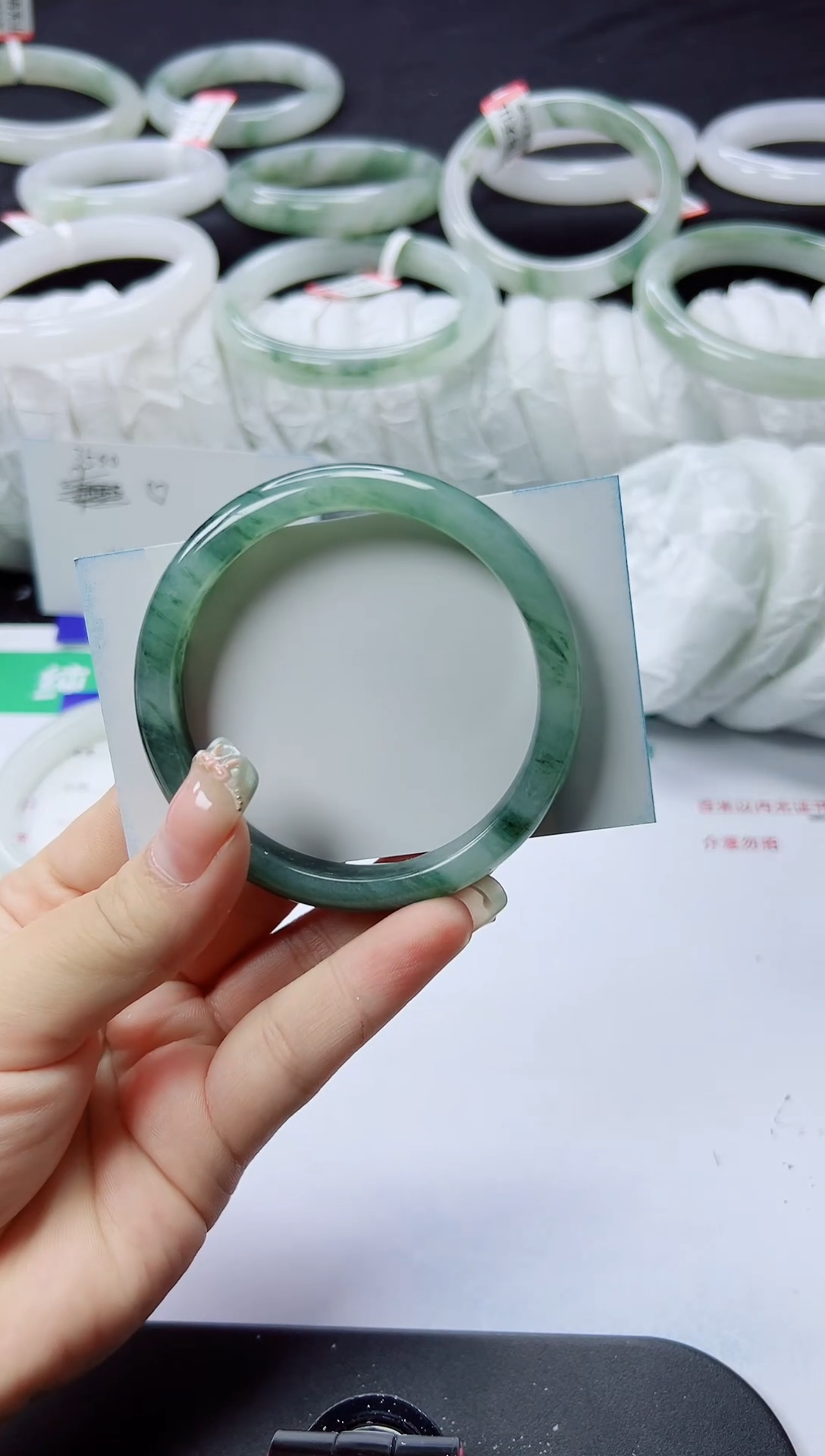 未镶嵌手镯石英质玉240-55/56