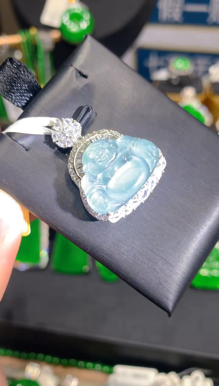 翡翠未镶嵌颈饰1一季