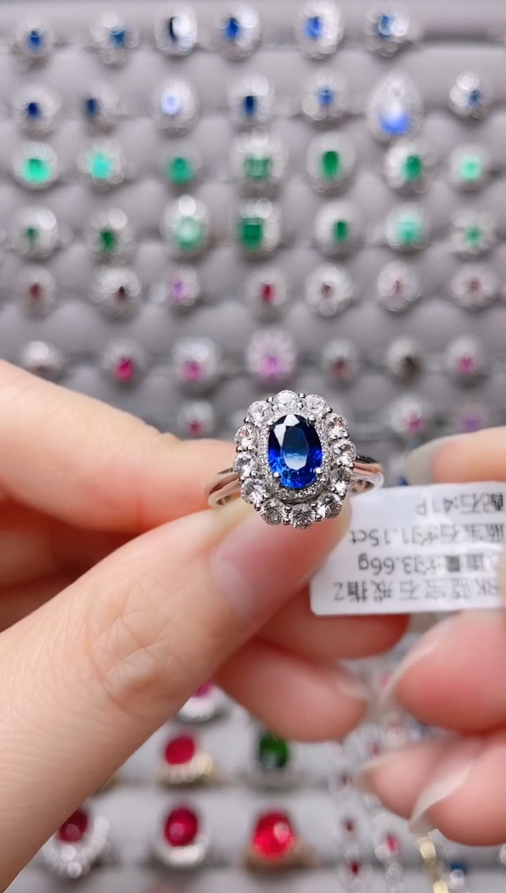 【闪购商品】蓝宝石18K金戒指18K金镶嵌.
