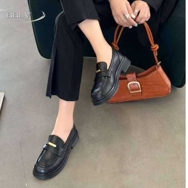 2025春季新款英伦风真皮百搭乐福鞋女